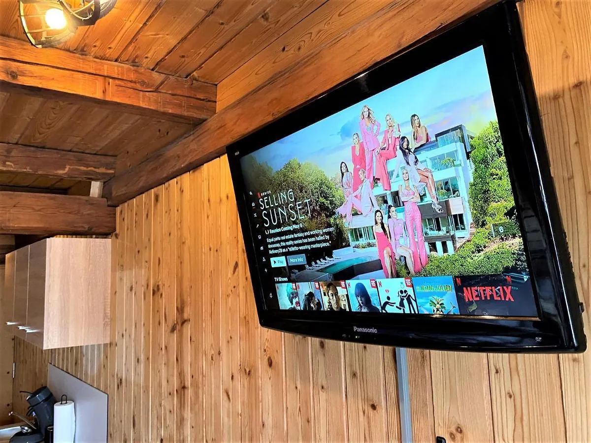 TOP-URIGES Apartment mitten im Bayerwald +NETFLIX Perlesreut 0*,  Deutschland